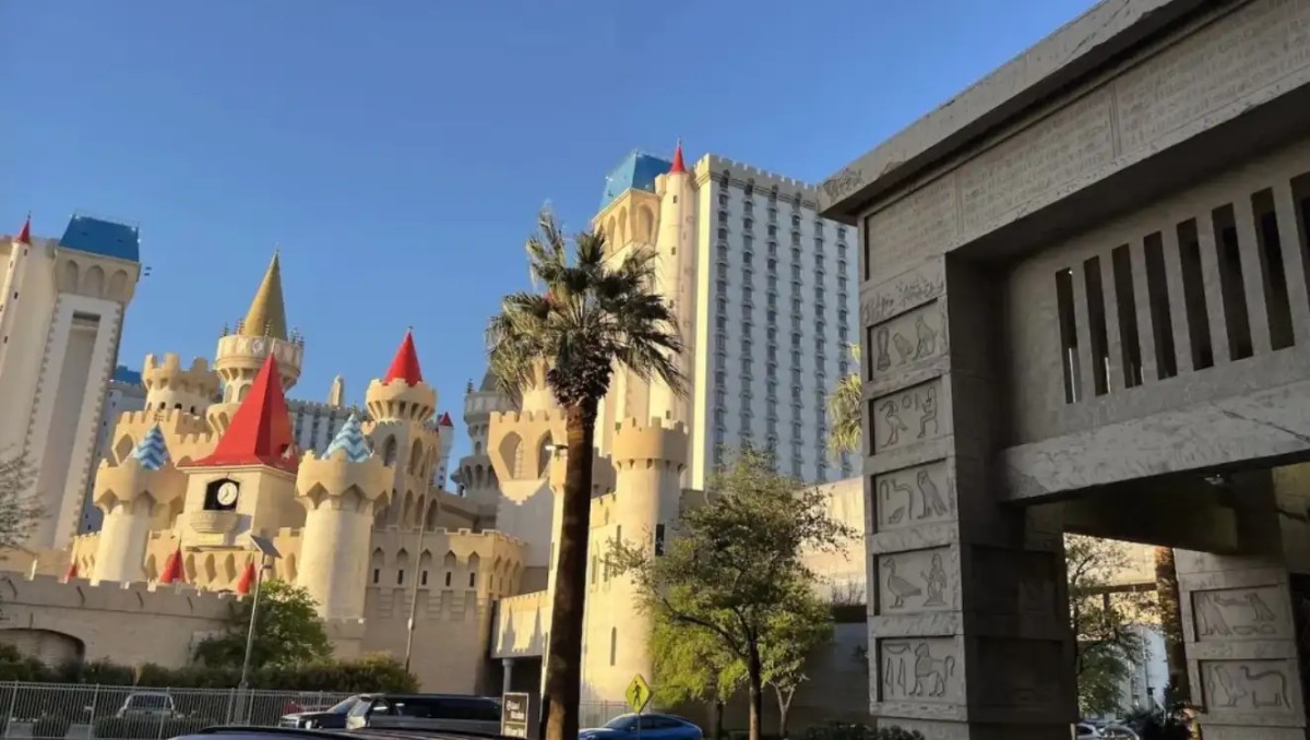 赌城虚浮的繁荣